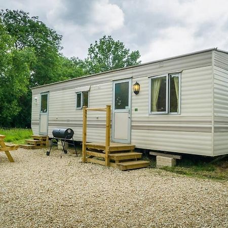 Wind In The Willows: Sleeps 4, Kitchen, Bathroom, Lounge, Wifi Napton on The Hill 外观 照片